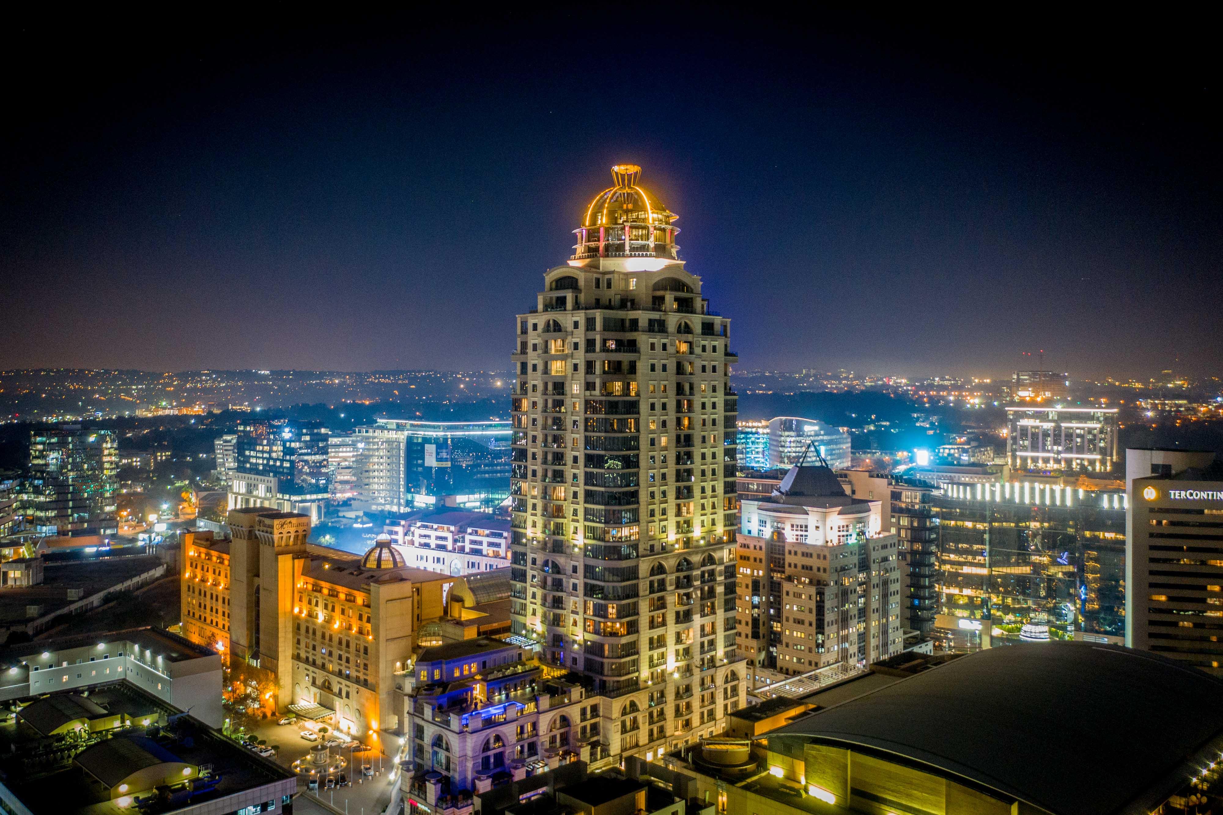 The Michelangelo Towers Hotel Sandton Exterior photo